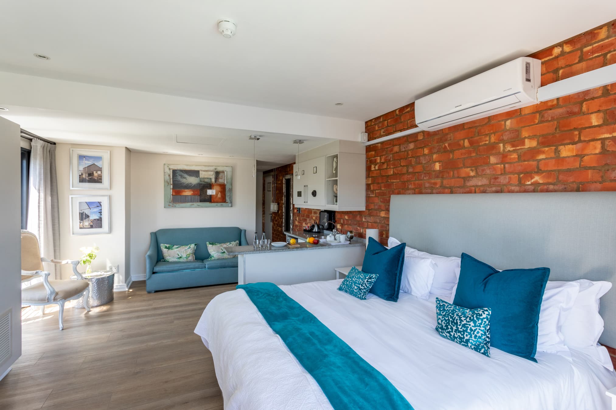 Luxury Rooms
