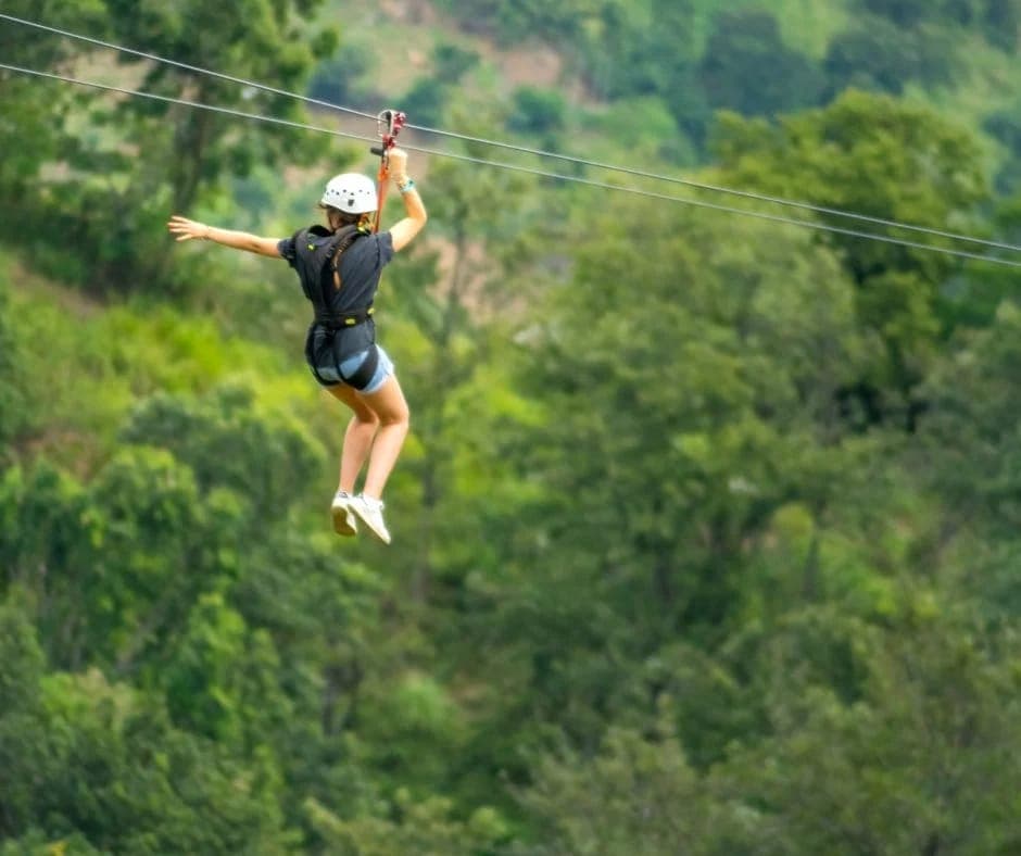 Canopy & Zip-Line Tours